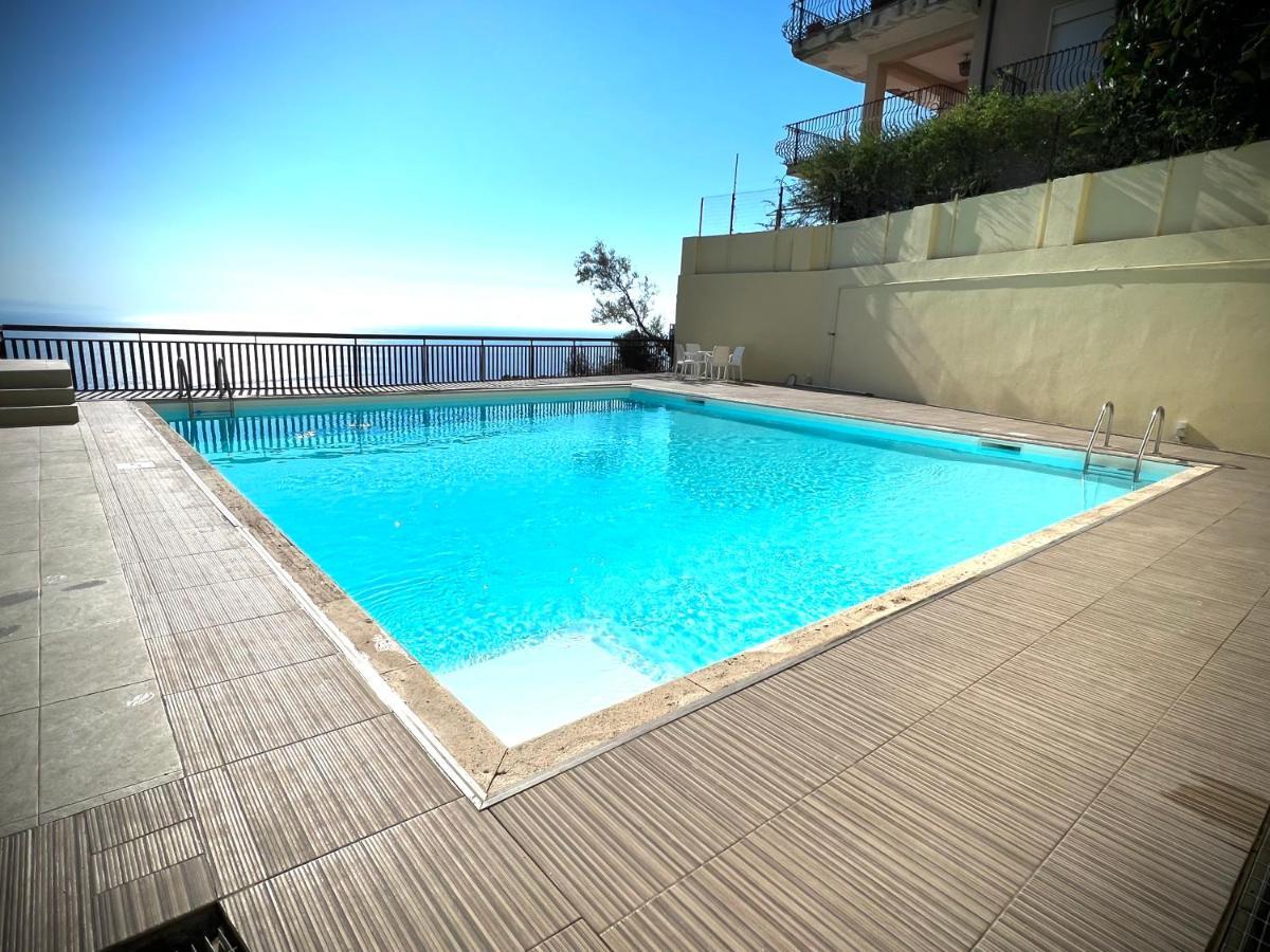 Chez Marie Apartment ตาออร์มินา ภายนอก รูปภาพ